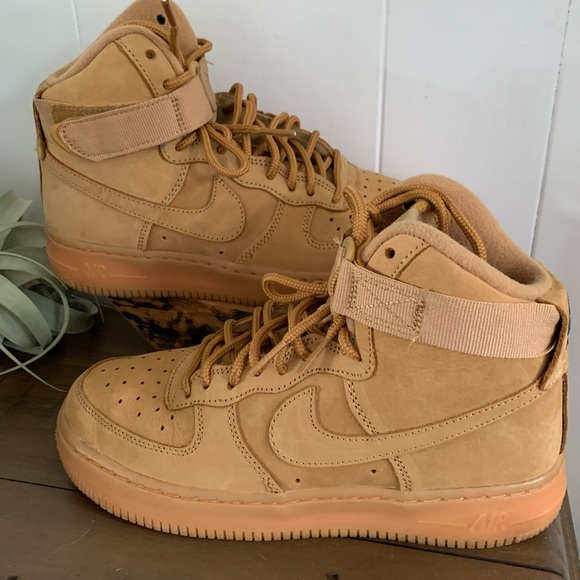 Nike Air Force 1 High Wheat Gum 807617 Leather Ankle Strap Light Brown Youth